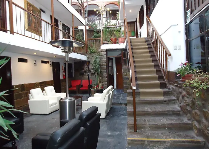 Montecristo Hotel