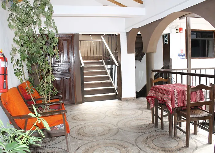Montecristo Hotel